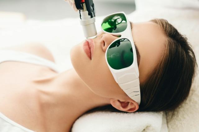  Testez l'épilation au laser ou électrique pour avoir une peau lisse et douce!